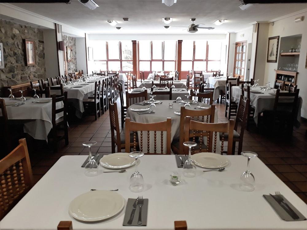 Hostal Nevandi Espinama Εξωτερικό φωτογραφία